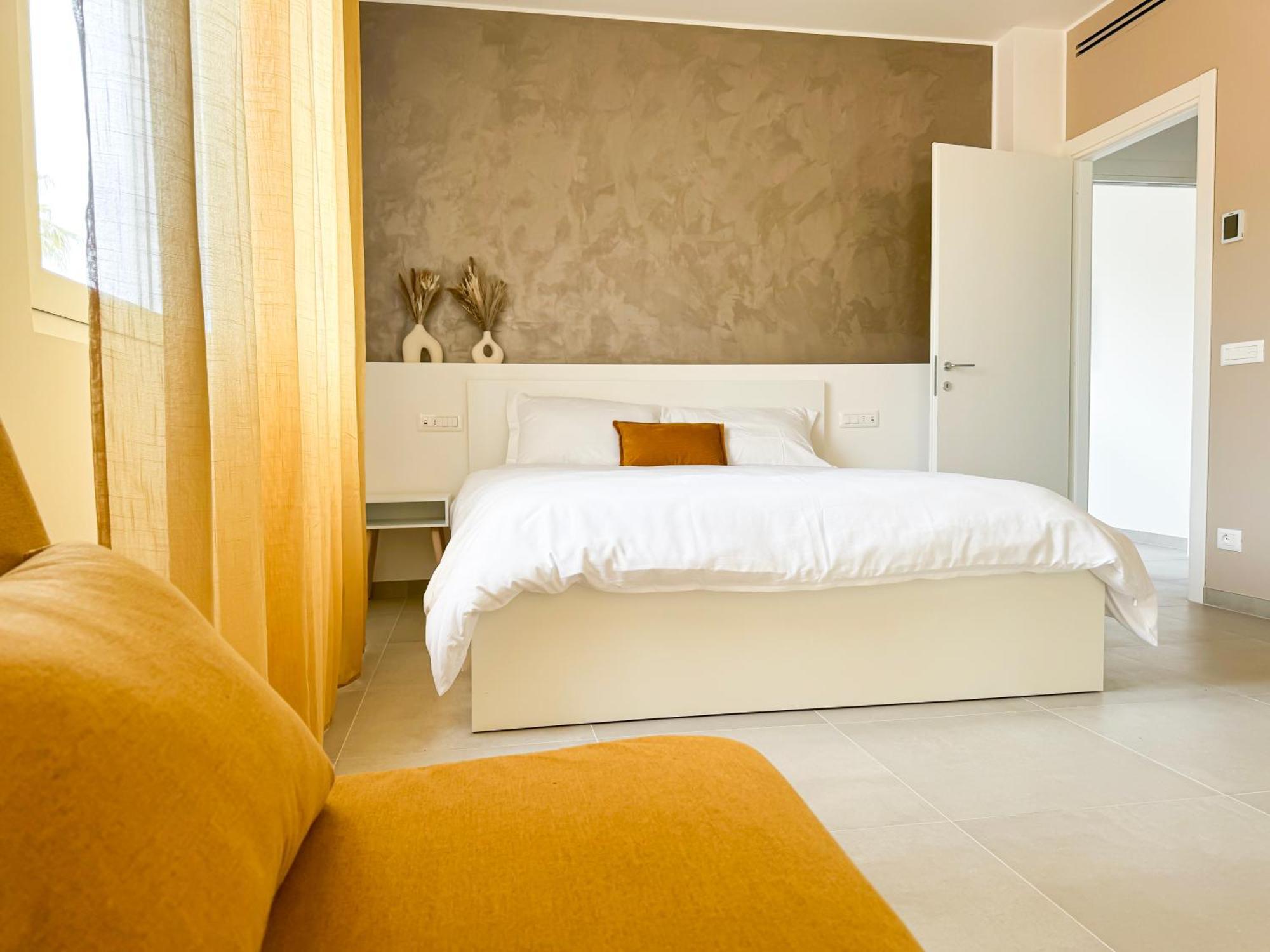 Hotel Casa Febo, In Centro Con Parcheggio Privato A 200 Mt Dal Mare Bordighera Exterior foto